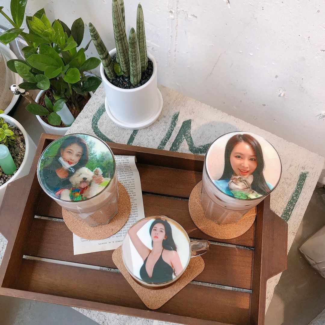 삶, 즉 사랑의 힘, 기쁨의 힘, 
감탄의 힘을 포함한 
삶 외에 다른 부는 없다.
#산책하기 #nice #그림 같은 #맛있는 음식 #로맨틱 러브