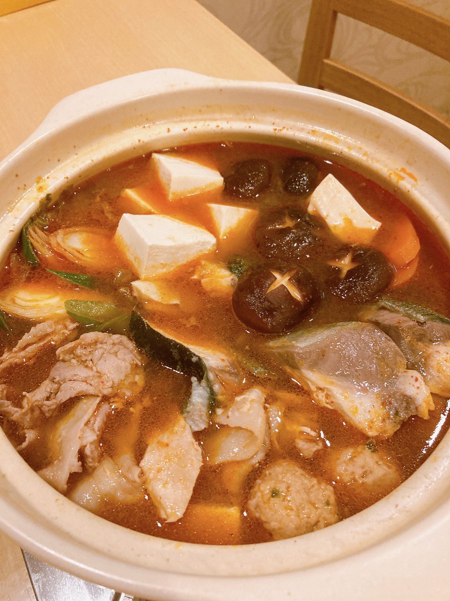 OPENしてます✋
新年会の予約でボックス埋まってますのでカウンターのご案内となります🙇‍♂️
ご来店お待ちしております🙇‍♂️
#ひょうたん島