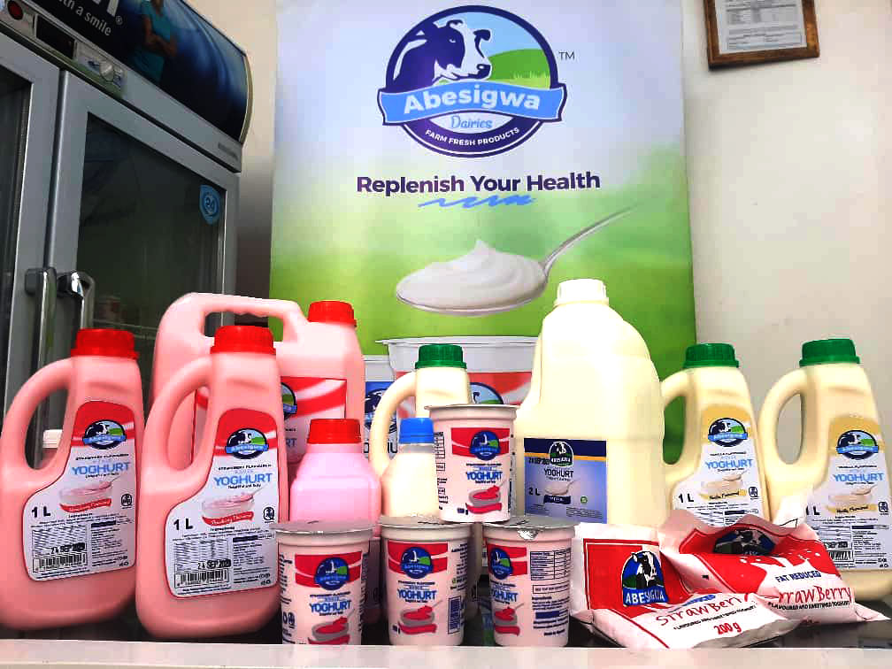 Abesigwadairies's tweet photo. Indulge in a weekend treat that's both delicious and nutritious with our #abesigwadairies yoghurt.ππ Place your order now via #WhatsAppNo, 0783 697 597 / 0700 746 520 and we'll deliver straight to your door.#WeekendDelight #ordernow https://t.co/YXuQABqvsf