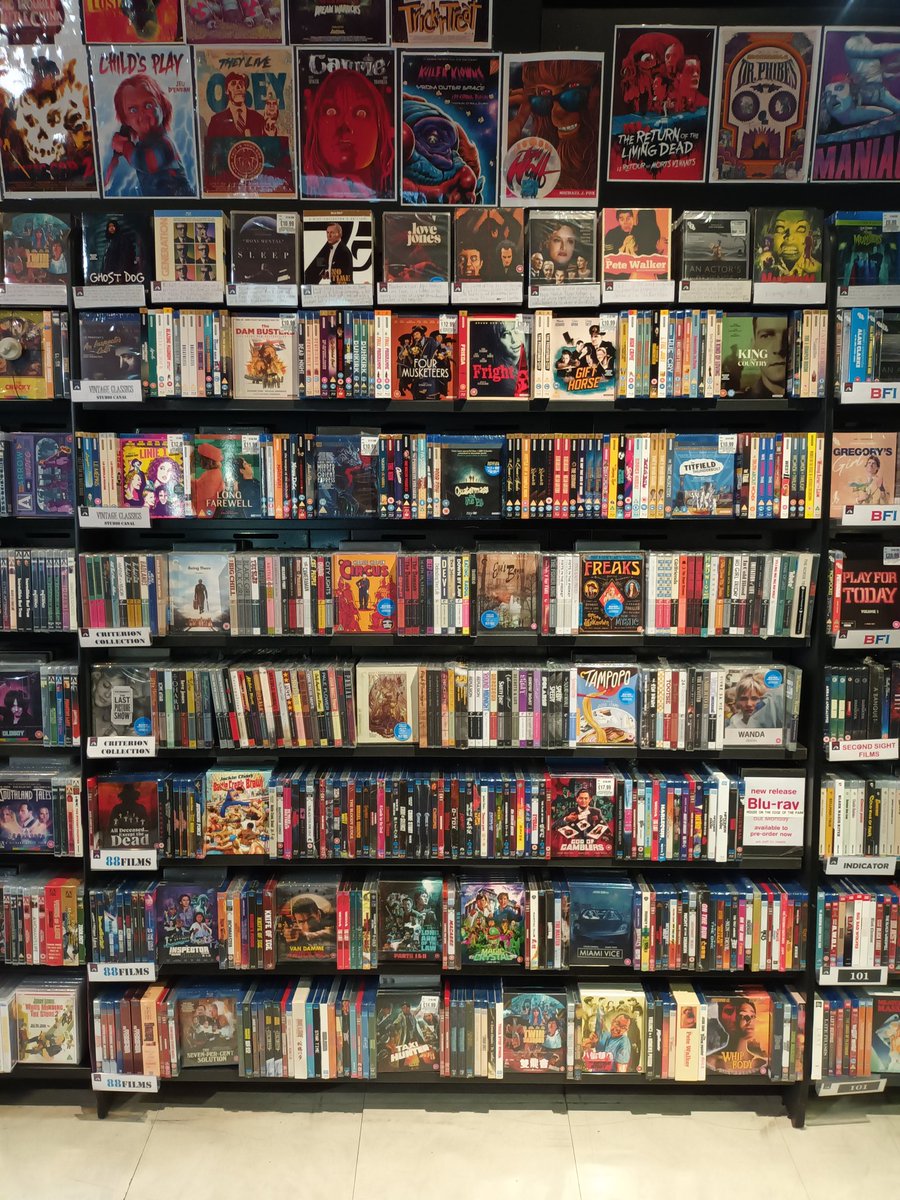 hmv Belfast tweet media