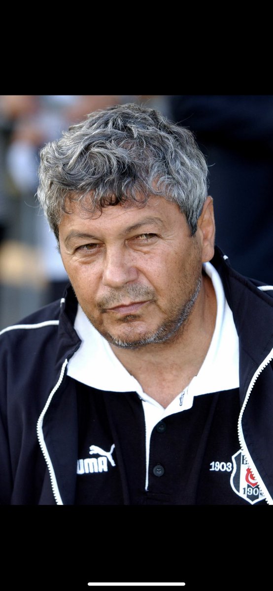 Şu şekil bi ırkçı hocaya ihtiyacımız vardı. Sendeyiz dedem. Hepsini kov.