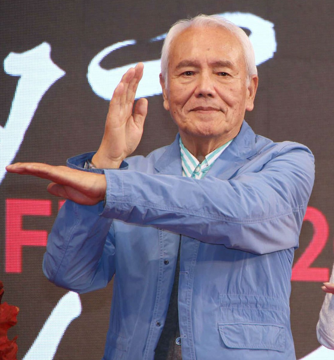 Atores/Atrizes de Metal Hero em outros lugares

O vilão final de Winspector é o Professor Onikichi Kuroda, vivido pelo grande Susumu Kurobe que viveu o Hayata, hospedeiro do primeiro Ultraman em 1966 e também o professor Kuromatsu em Kamen Rider Black (1987)