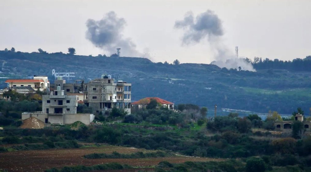 AJEnglish's tweet photo. Hezbollah says it targeted a vital Israeli military post with a barrage of 62 rockets as a 'preliminary response' to the killing of Hamas leader Saleh al-Arouri in Beirut https://t.co/rI2NkwrzBz https://t.co/3YDB9kWyMv