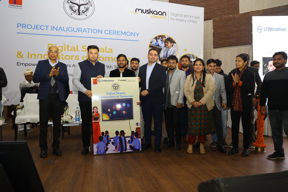 thisissanjubjp's tweet photo. आज लखनऊ में मुस्कान ड्रीम क्रिएटिव फाउंडेशन व एल.टी.ई. फाउंडेशन के संयुक्त तत्वाधान में आयोजित कार्यक्रम में ‘डिजिटल शाला प्रोजेक्ट एंड इनोवेटर्स फॉर टुमारो’ कार्यक्रम का लोकार्पण एवं शुभारम्भ किया। https://t.co/U7zXvc6qhk
