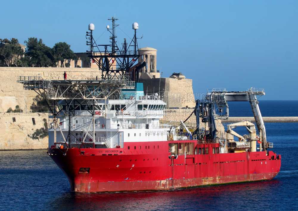 Shipguru's tweet image. #MaidenCall of the #cablelayer #CS_RECORDER #entering #grandharbourmalta - 04.01.2024 - www.maltashipphotos.com- NO PHOTOS can be used or manipulated without our permission