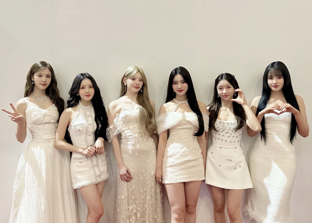 STAYC(스테이씨) tweet media