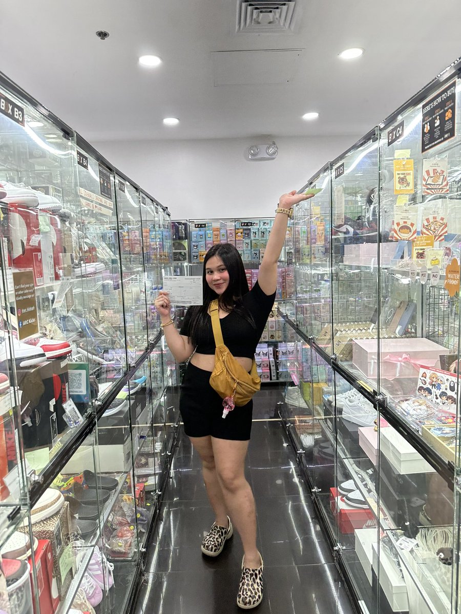 See you! Miss Tits Cebu x Wardrobe by Scarlett pop-up very soon at Unbox Cebu, Ayala Central Bloc 🤪