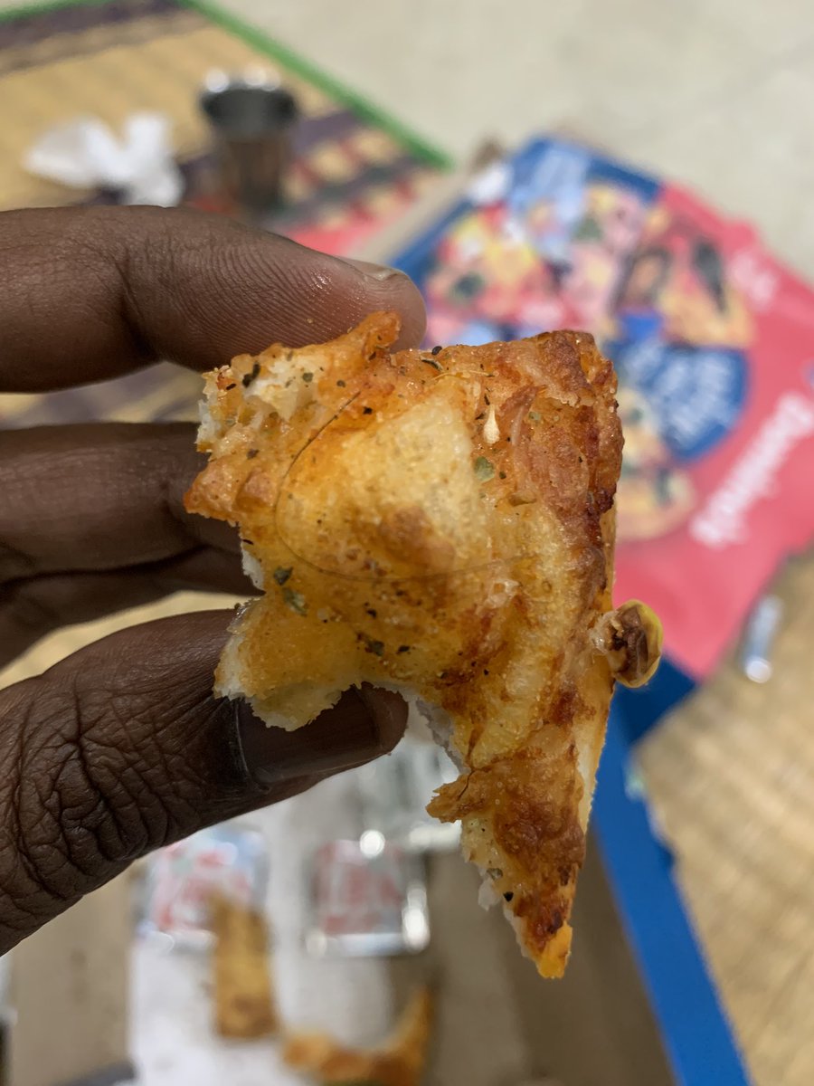 sakthitweets's tweet photo. @dominos_india @dominos Just paid for extra ingredient - Human Hair in the pizza. https://t.co/6Qgd3818zq