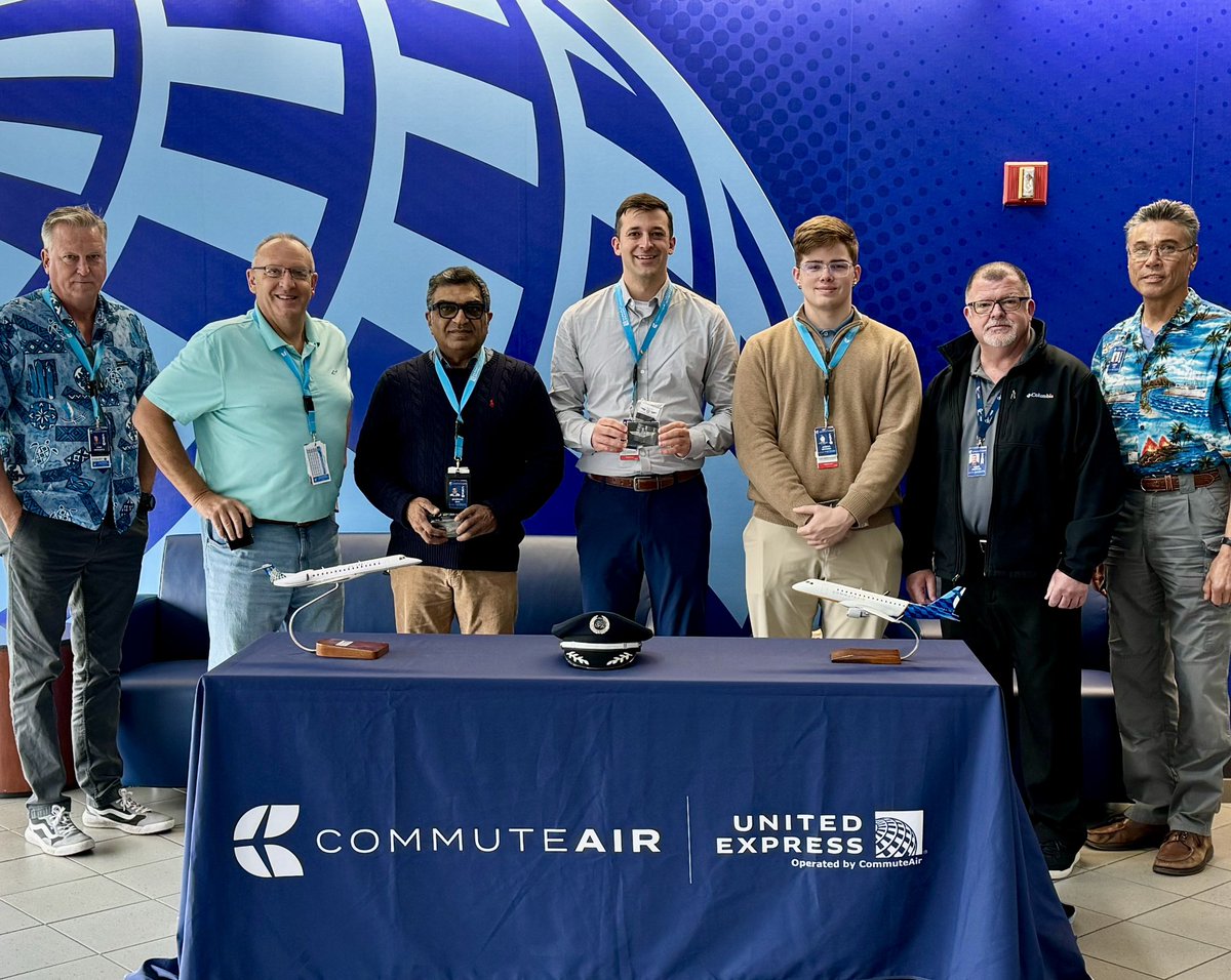 FlyCommuteAir's tweet photo. Our latest class of #pilots have been presented with their wings— Congratulations to #FirstOfficers Eric D., Mahmood Z., Nicholas G., and Joseph M. https://t.co/vUUG3XFj6E