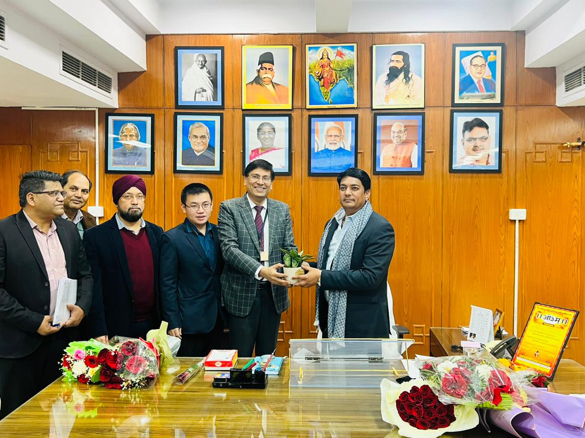 Leading Rajasthan tweet media