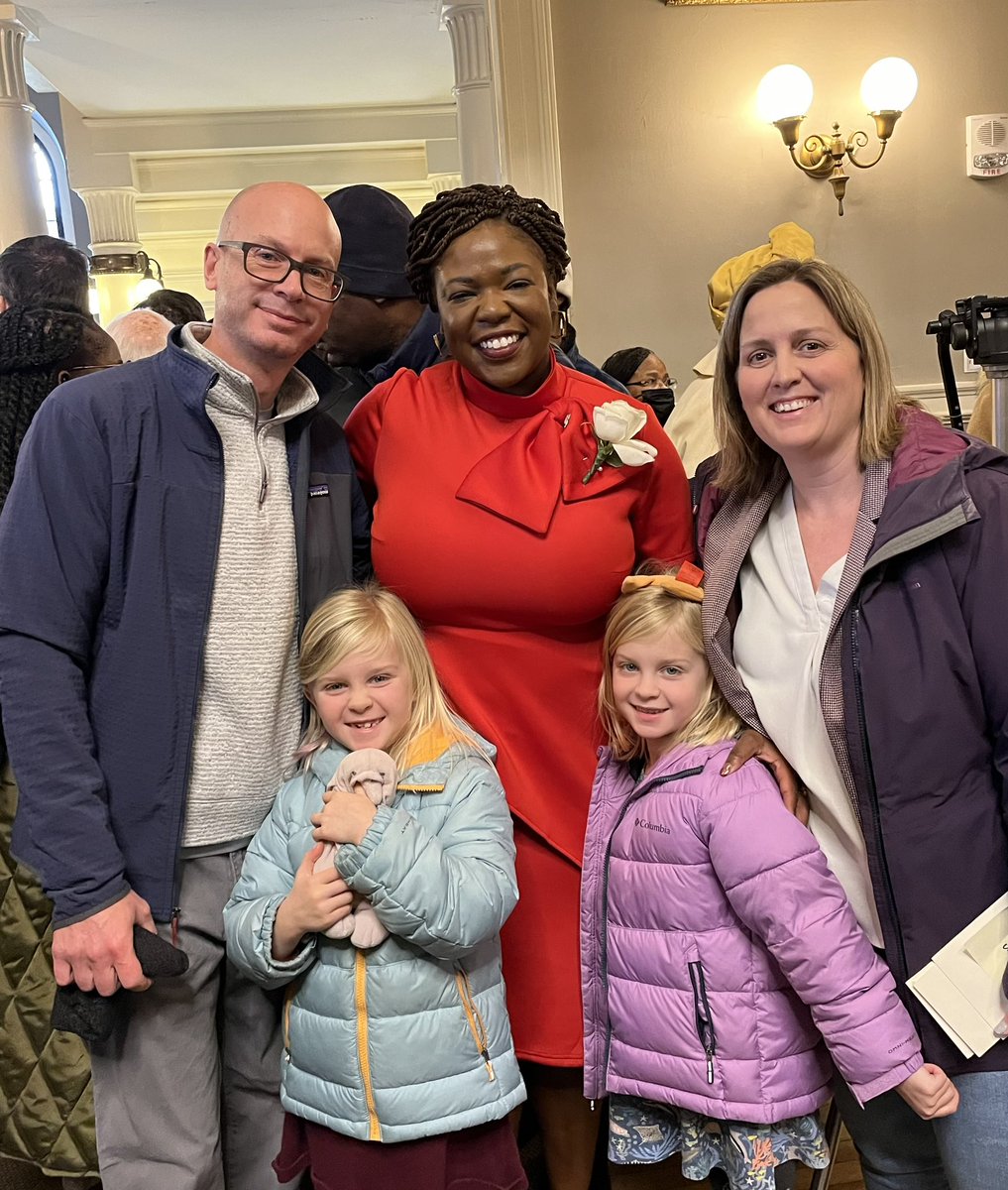 Katie Forde tweet media