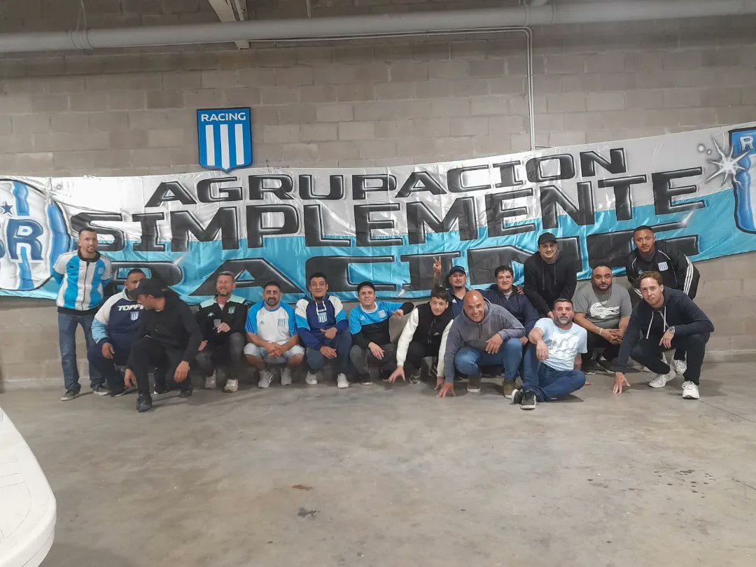 lucianoderacing's tweet photo. Como bien anticipó @PoliticaRacing Una nueva agrupación se suma buscando avales para participar en las próximas elecciones en Racing.
Los espacios #SimplementeRacing y #RacingDigital se unen para conformarse como agrupación oficial de Racing.
Éxitos @Racingdigital_
😎 https://t.co/kUdWLwTf3s