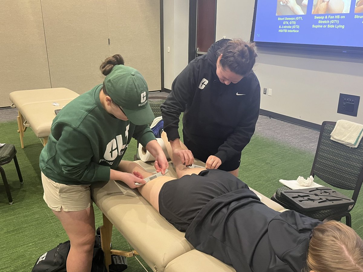 CharlotteSpMed's tweet image. Big thank you to @double_e_education for coming out to teach us new Graston techniques! #CEUs #doublee #dogreAThings