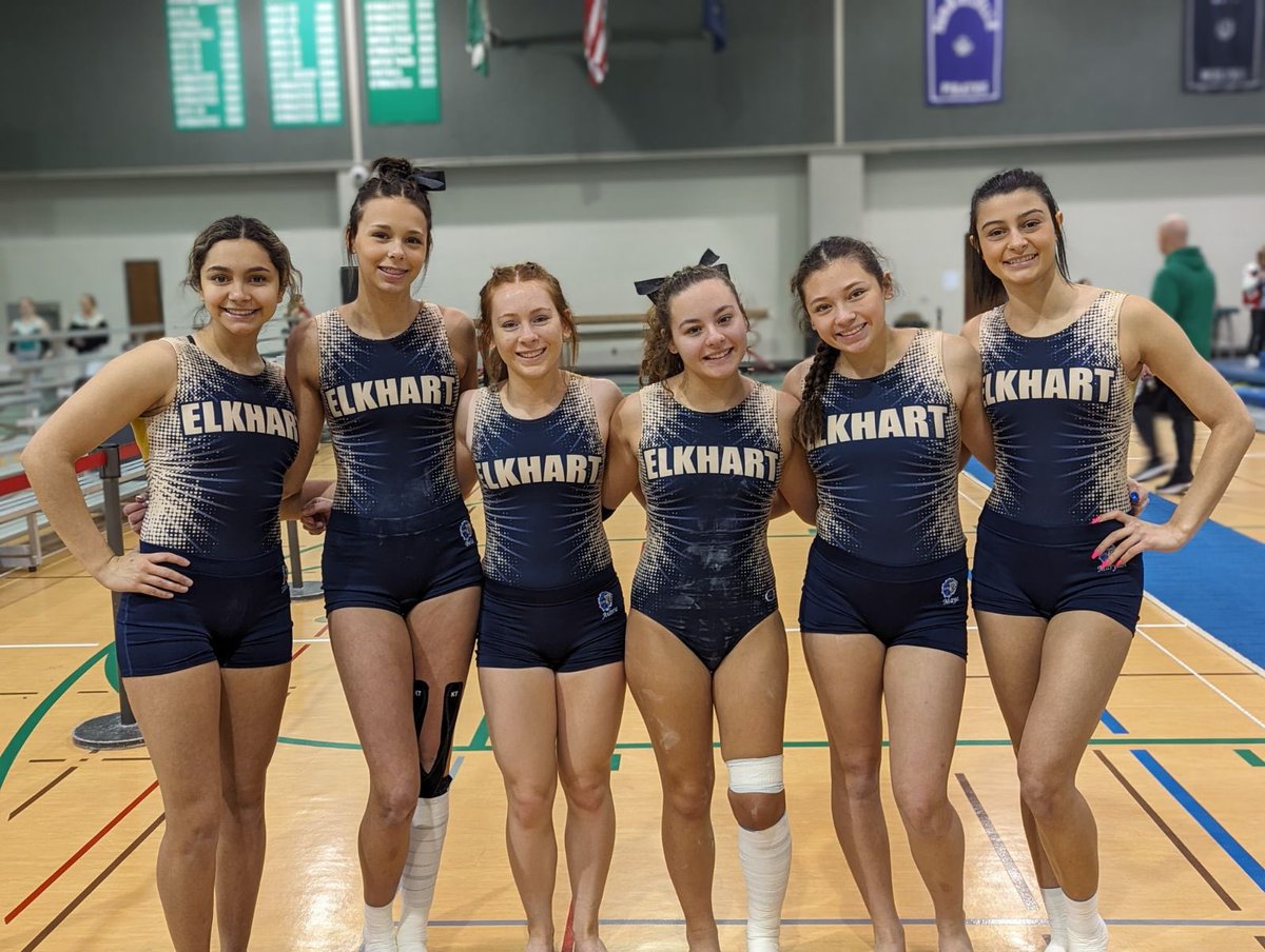 Getting ready for the Valpo Pairs meet. Go Lions!!