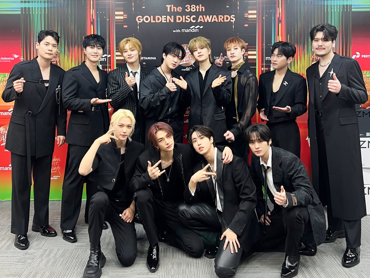 #LAPOEM
제38회 골든디스크 어워즈

w/ <a href="/Stray_Kids/">Stray Kids</a>

#라포엠 #골든디스크 #골든디스크어워즈
#GoldenDisc #GoldenDiscAwards
#StrayKids #스트레이키즈 #락
#유채훈 #박기훈 #최성훈 #정민성 
#YouChaehoon #ParkKihun
#ChoiSunghoon #JeongMinseong