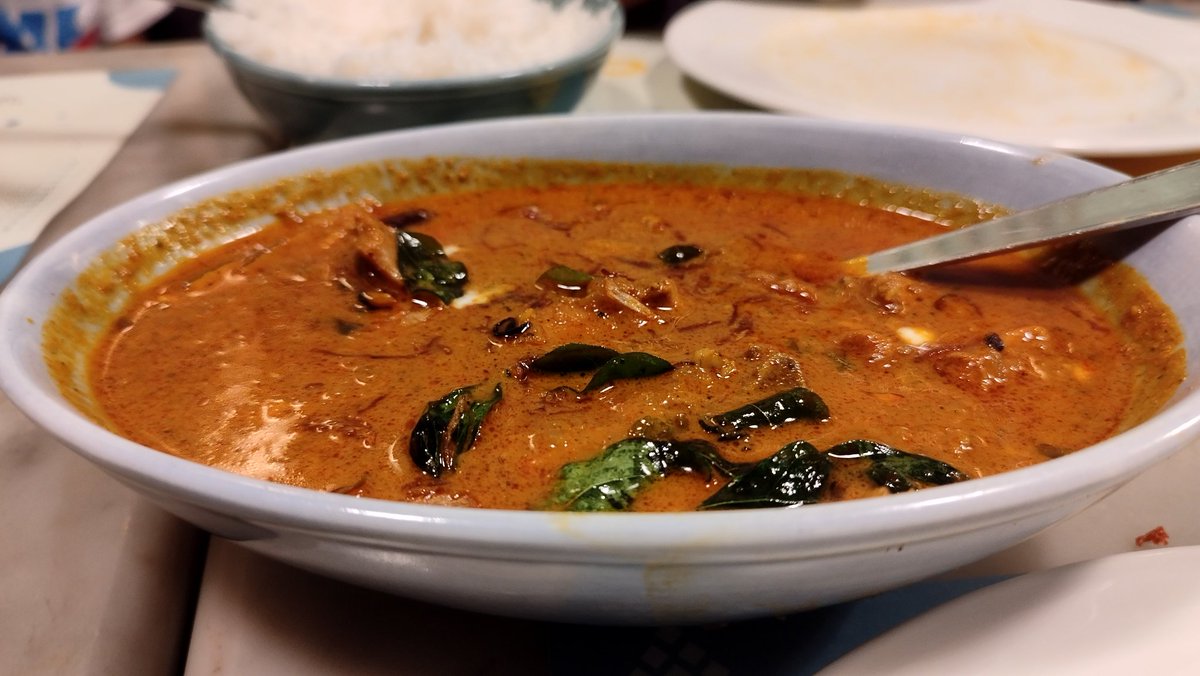 AlIlluminatti's tweet photo. #happydining https://t.co/RV8K4pTLTT