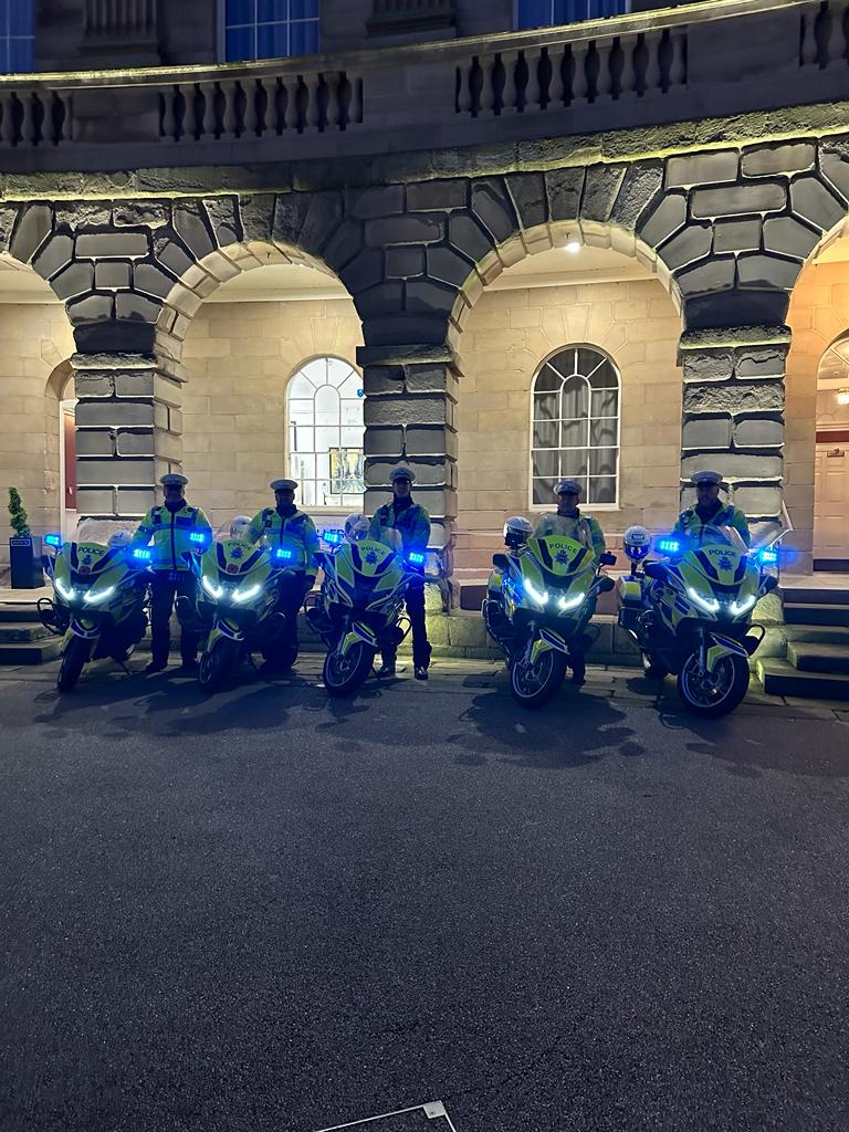 DerbysRPUBikers's tweet image. The last few days have seen us heavily committed on #vipex duties through the region looking after @10DowningStreet on his visit to the region.
Seeing us travelling through Notts area, @DerbysPolice area up to the #highpeak before handing over to neighbouring police areas.