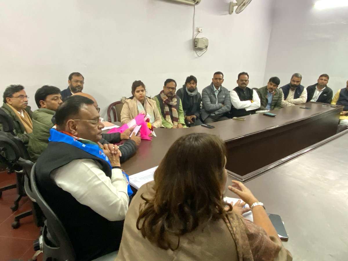 avinashpandeinc's tweet photo. पी. सी. सी. मुख्यालय में उत्तर प्रदेश कांग्रेस के मीडिया विभाग की कार्य समीक्षा बैठक । https://t.co/AVPRiSxODk
