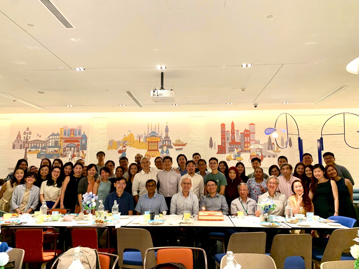 sgh_hpbtx's tweet photo. Our annual year-end dinner became a start of year event! Amongst other achievements we did our 1000th lap liver surgery in 2023. Onward to more milestones in 2024! 💪🎉 https://t.co/TP0TxO2iBg
