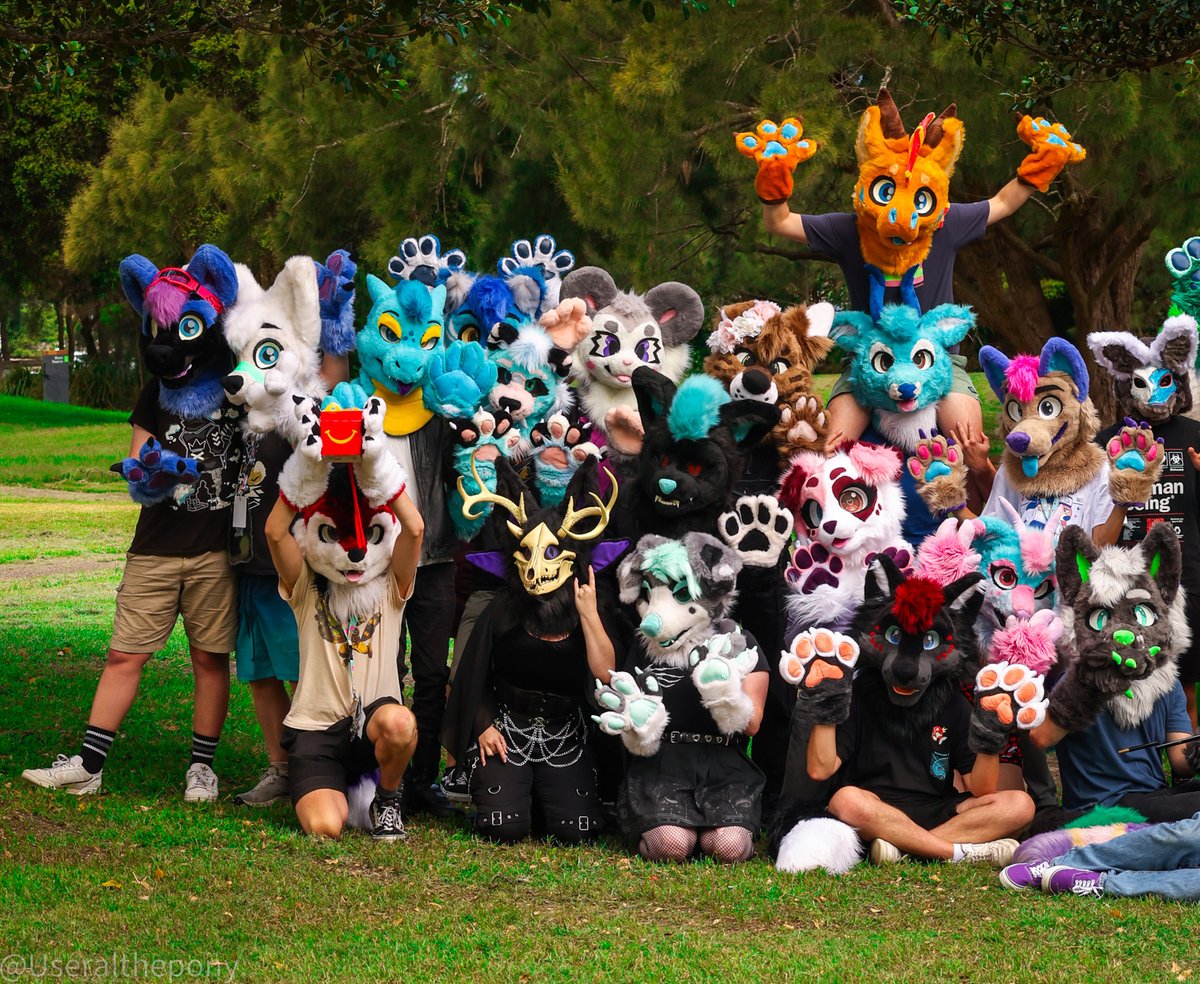 UseralThepony's tweet photo. S2 Gang, been a hot minute since i took a photo of these dorks ❤️#furry #fursuiter #fursuit https://t.co/iWLI2c0Dyr