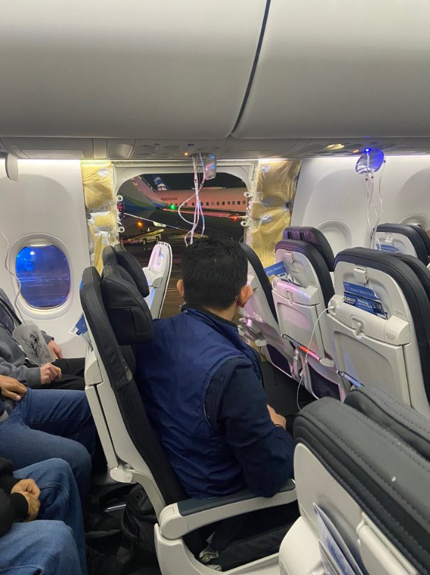yuvnique's tweet photo. Flash:

#AlaskaAirlines temporarily grounded its entire fleet of #Boeing 737-9 aircraft. The decision came after one of the planes experienced mid-air emergency on Friday (local time) when an exit door detached from aircraft, leading to an urgent landing in #Portland.

Soon after the incident, Alaska Airlines CEO Ben Minicucci expressed his concern for the passengers and crew affected by incident.

#PlaneCrash