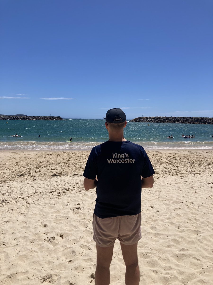 Tom Pearson tweet media