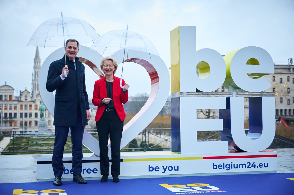mycountryeurope's tweet image. 🇪🇺 Ursula von der Leyen and Alexander De Croo agree: #EUReform is key!  

🌐 Belgium, taking the EU presidency, emphasizes improvement before expansion. 

🚀 We must deliberate faster, maintain unity, and ensure efficiency for a stronger Europe of tomorrow. #EU2024