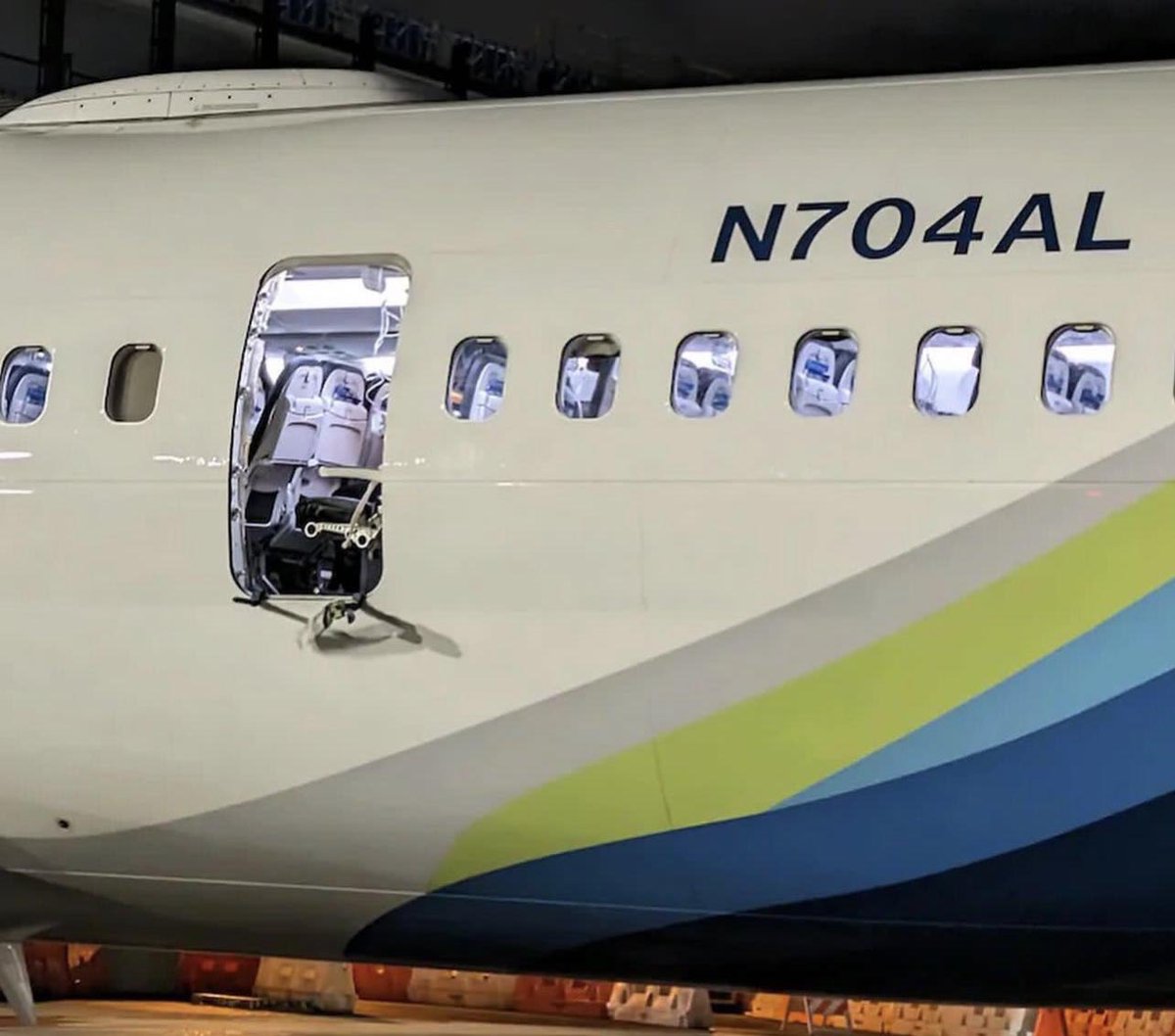 yuvnique's tweet photo. Flash:

#AlaskaAirlines temporarily grounded its entire fleet of #Boeing 737-9 aircraft. The decision came after one of the planes experienced mid-air emergency on Friday (local time) when an exit door detached from aircraft, leading to an urgent landing in #Portland.

Soon after the incident, Alaska Airlines CEO Ben Minicucci expressed his concern for the passengers and crew affected by incident.

#PlaneCrash