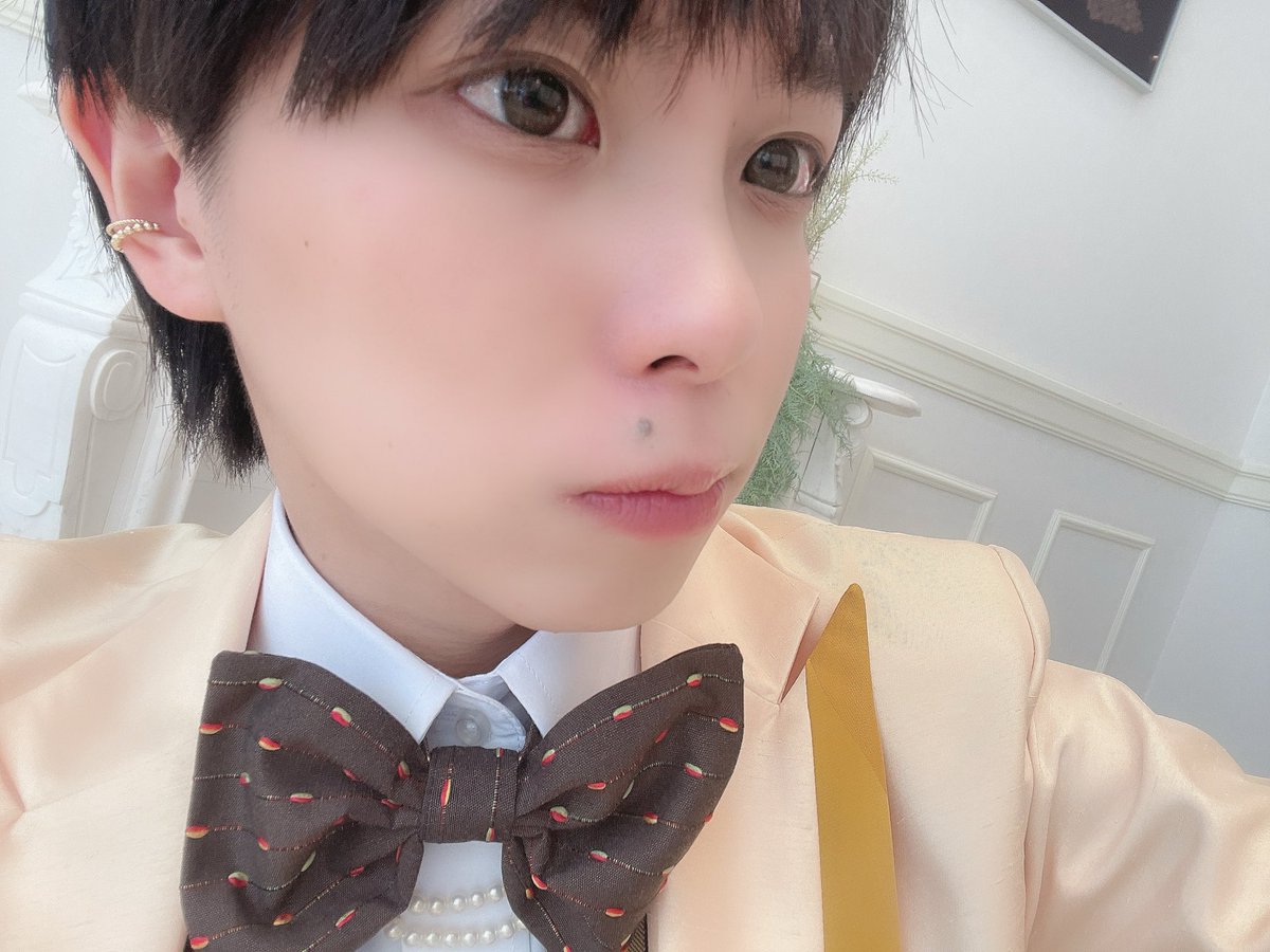ryuu_ReL's tweet photo. ということで！

『リアルアイドルプロジェクト』出演させて頂きました！
#ReLIT メンバーカラーホワイトの
朝賀 立(あさが りゅう)です！！！👼🏻

今年はXのフォロワー1万人目指してるので！
是非是非拡散よろしくお願いします！！！🥰🥰🥰

あと天然らしいです、、、?🥲

#えんじぇりゅ👼🏻
#リアプロ https://t.co/jKtN2oV73U