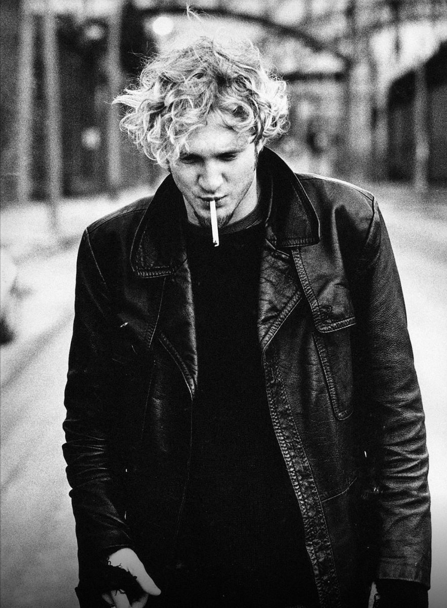 ivan_pensiero's tweet image. #Non puoi #salvare
Chi non #vuole essere #salvato

#AdrianoCelentano #GrandeFratello #CocaCola #Terracciano #Vannacci #meteo #6Gennaio #6gennaio2024 #befana2024 #Befana #TikTok #LaParitàNonPuòAspettare #MANGO #Sanremo2024 #ferragnez #troia #terraamara #Salvini_dimettiti