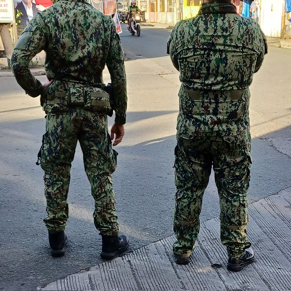 amazing_epoy's tweet photo. After #twink, different #fetish muna tayo mga ka #AlterBatangas #AlterPH. Let's check the #booties of these #MenInUniform ๐ซก
Meron na rin ba kayong mga #Sexperience with these MIUs? Share nyo naman! https://t.co/CCSED9TruQ