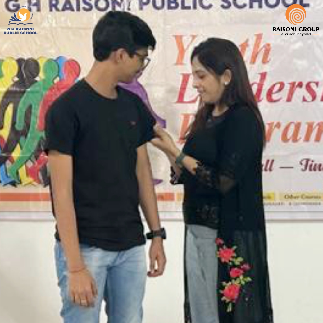 📸 Relive the magic! ✨ Check out the highlights from our exclusive Youth Leadership Program at XI CBSE Commerce & Science (Mangalwari Branch). Witness moments of personal growth, improved communication skills, and fearless stage presence! 🎉🌟 #Raisoni #RGi #AVisionBeyond