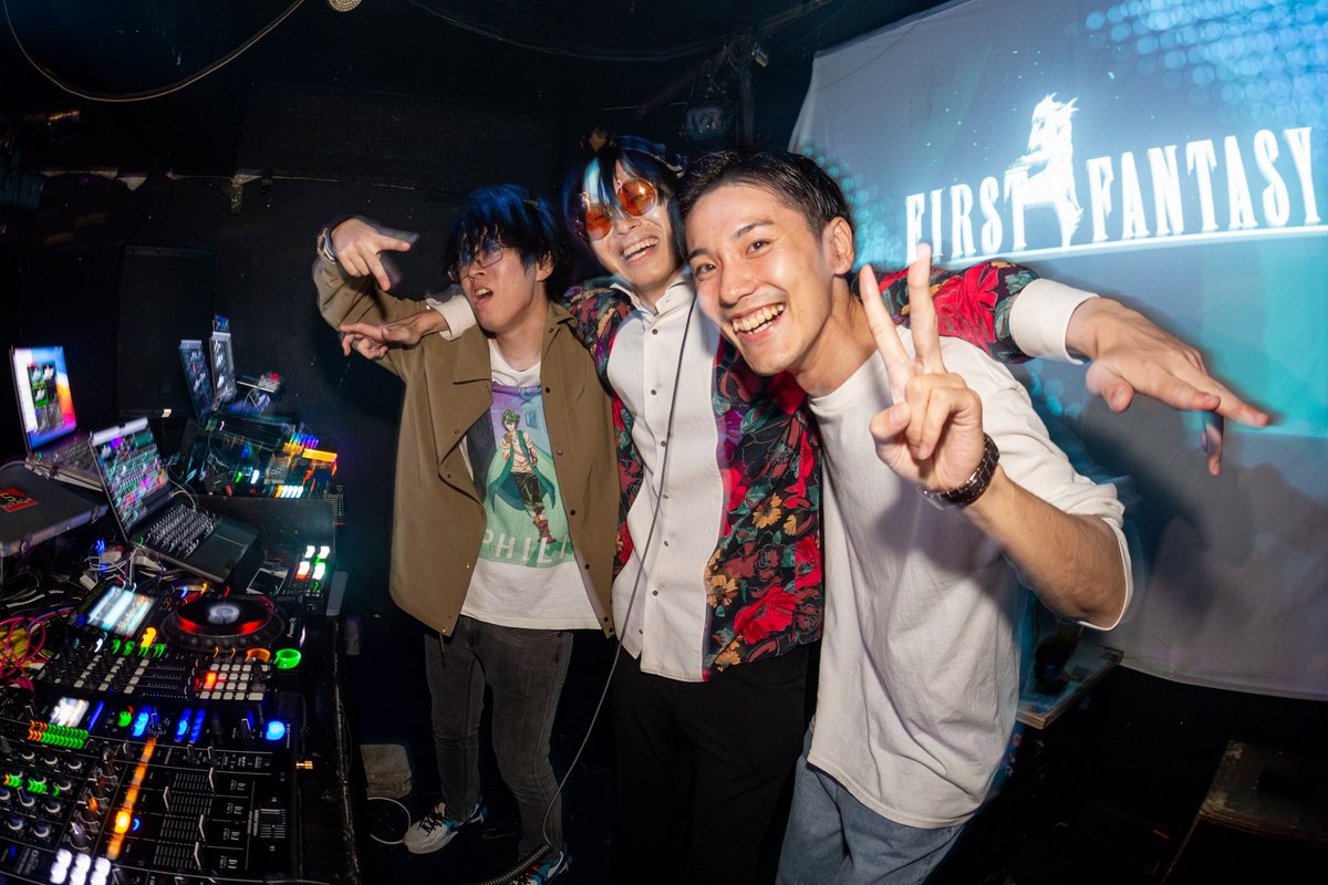 gekko_vdj's tweet photo. 昨年松本にて開催された #FASTFANTASY のフォトが公開されました！
gekkoはこんな感じでDJ・VJやってました！！！！！！！！！
他にもたくさん写真あるので是非思い出してみてください https://t.co/gmt4VXQRHZ