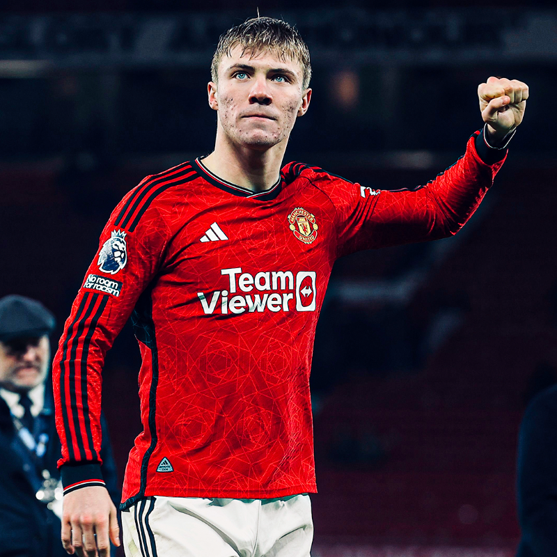 ManUtd's tweet photo. 🇩🇰 HOJLUND 1️⃣1️⃣💪

#MUFC