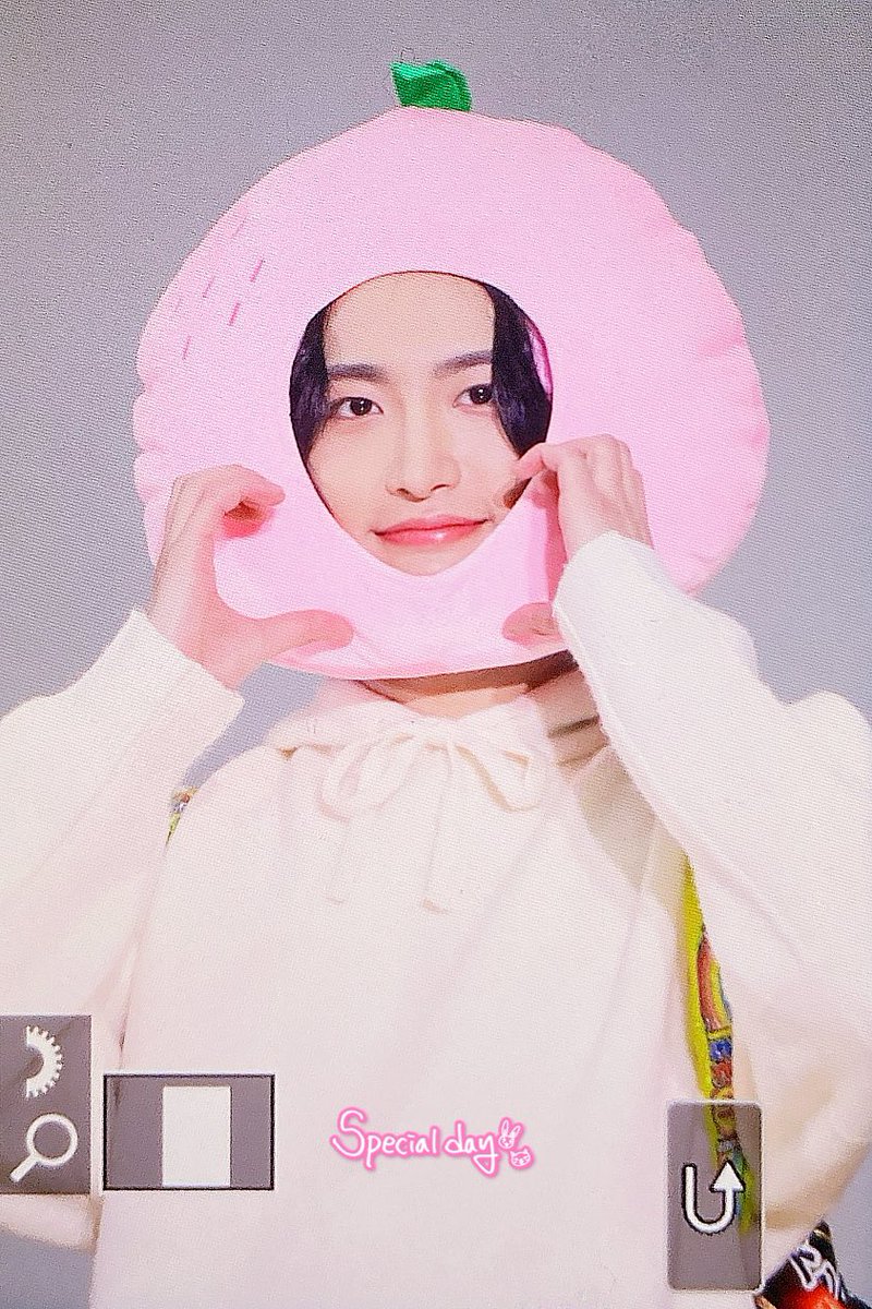 19980403net's tweet photo. pre | 240106 peach🍑🩷
#에이티즈 #박성화 #성화 #마이성화니 
#ATEEZ #SEONGHWA @ATEEZofficial https://t.co/jMJom2TWzP