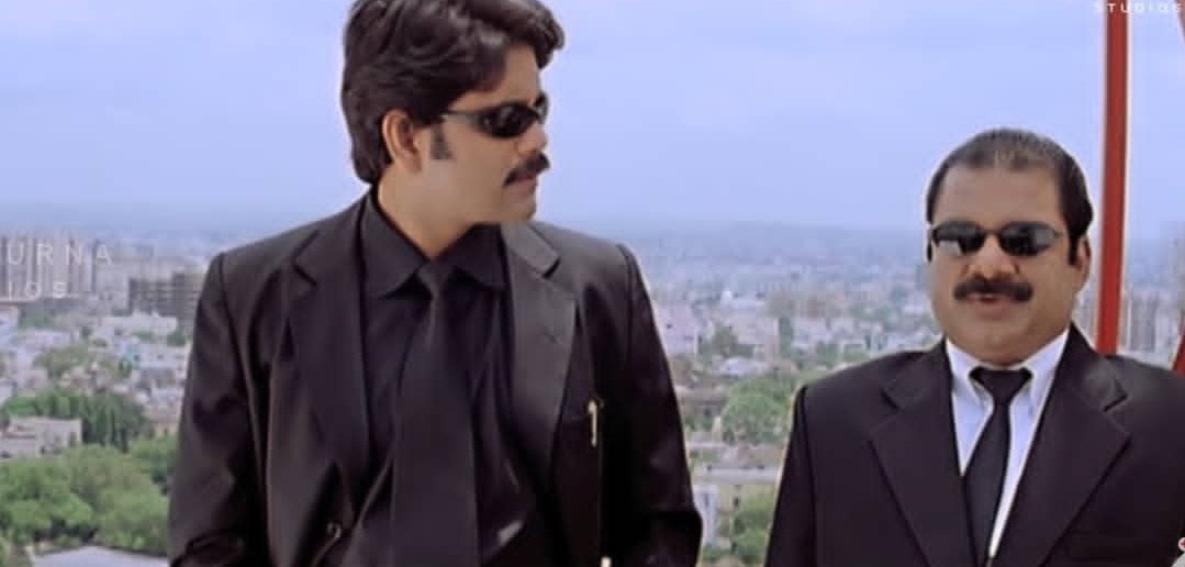 Vivek_Tweetzzz's tweet image. Samudram yerupekkindi
#DevaraGlimpseOnJan8th