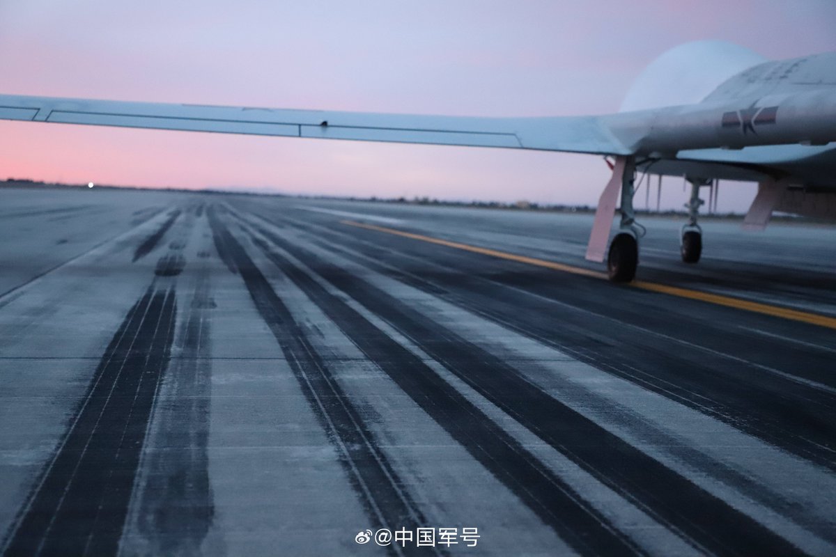 PLANAF南部戦区
BZK-005 UAV
(image via wb/@中国军号)