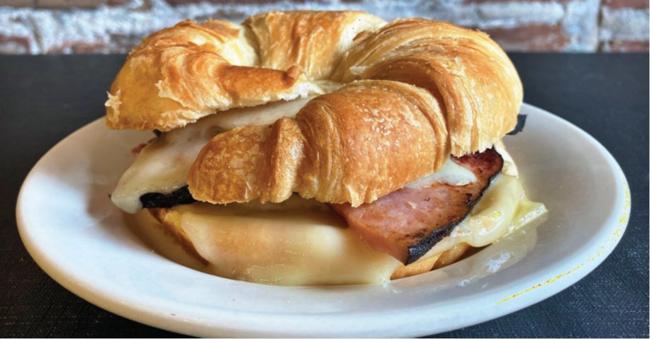 BluffCityCoffee's tweet photo. Warm up and fill up with 'made-to-order' breakfast sandwich https://t.co/yoSe07g9E2
