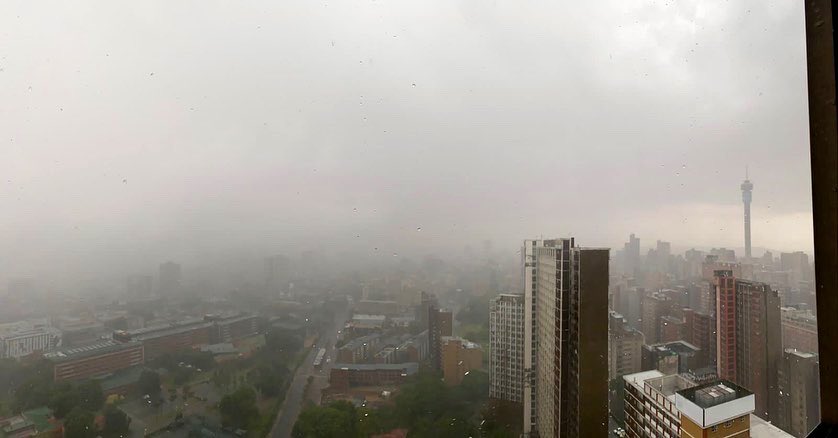 DlalaNje's tweet photo. We hope all #Joburgers are safe & sound after another epic @CityofJoburgZA thunderstorm yesterday ❤️⛈❤️
#joburg #Jozi #PonteLove #JoburgStorm #JoburgFlood #joburginyourpocket #joburger #jozilife #jozigrams #JoburgUpdates @JoburgFloods #JoziStorm https://t.co/9xVHGPj1MI