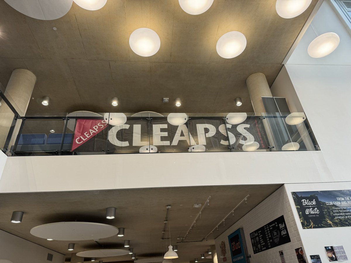 VCJChemistry tweet media