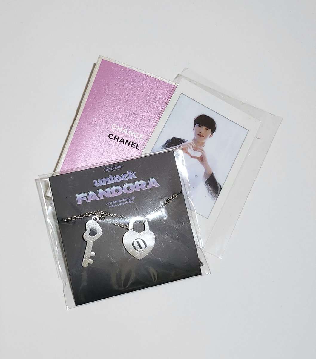 another smooth and fast transaction, thank you so much <a href="/0228kart/">0228 Kart</a> 🩵 and thank you rin po sa never ending chani pc as freebie 🥰