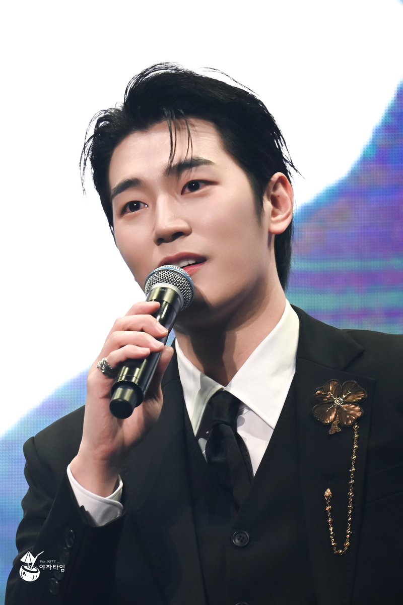 CoconutTime9377's tweet photo. 240106 박서함 팬미팅

🥹🫶

#박서함 #ParkSeoHam
#2024박서함팬미팅
#PARKSEOHAM_FANMEETING https://t.co/eYyVvEiuZu