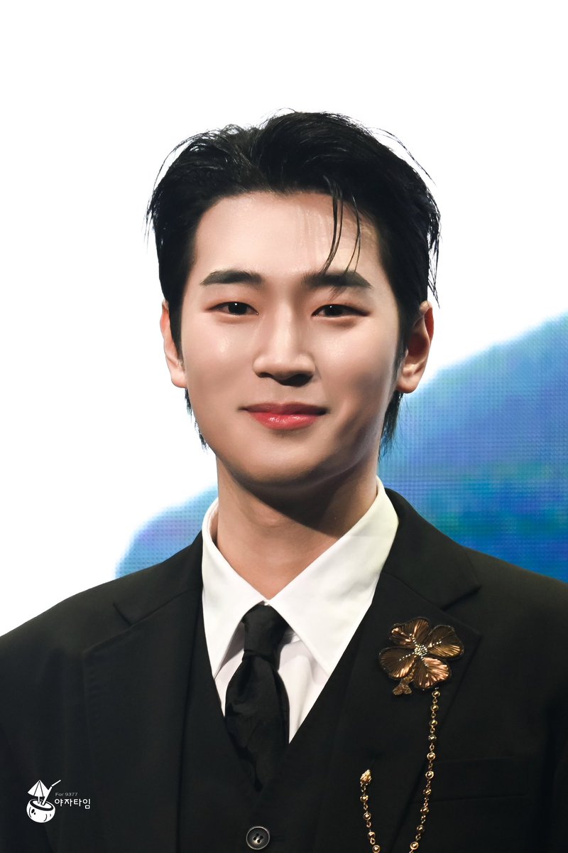 CoconutTime9377's tweet photo. 240106 박서함 팬미팅

🥹🫶

#박서함 #ParkSeoHam
#2024박서함팬미팅
#PARKSEOHAM_FANMEETING https://t.co/eYyVvEiuZu