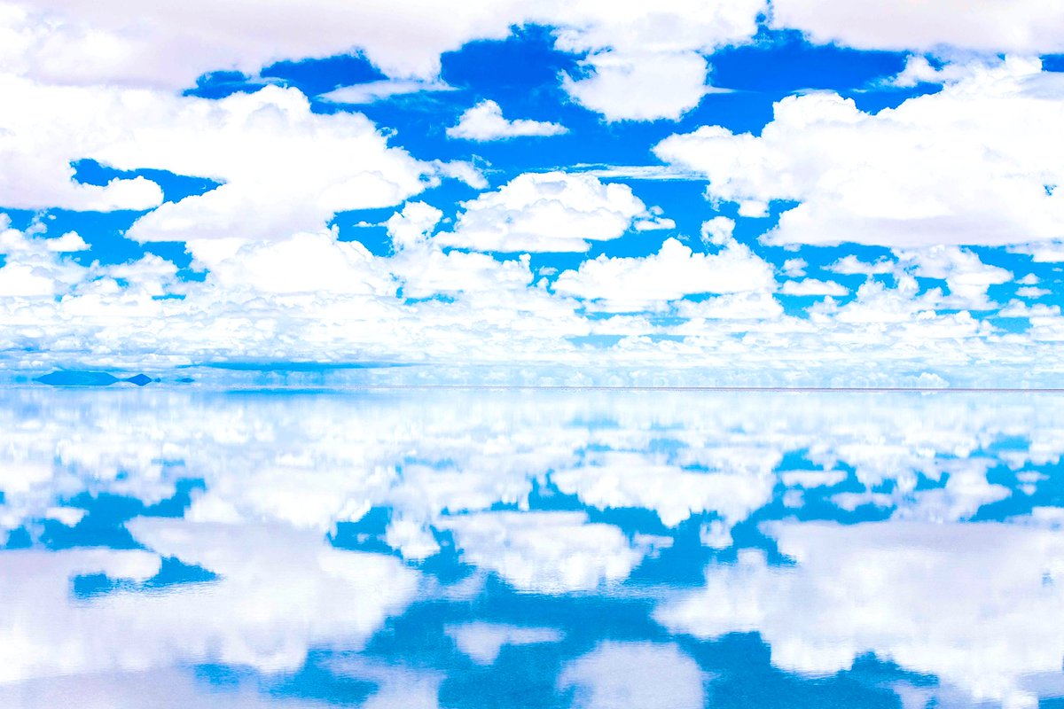 誰も見たことがないウユニを撮るために広大な塩湖に40日間、1人で