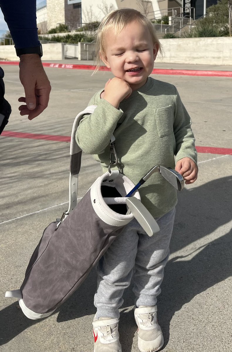 gmeyer81588's tweet photo. @tylerjohnson_59 My son is in love with his new bag! Great job creating a unique, quality product! https://t.co/hPmYaNuTLD