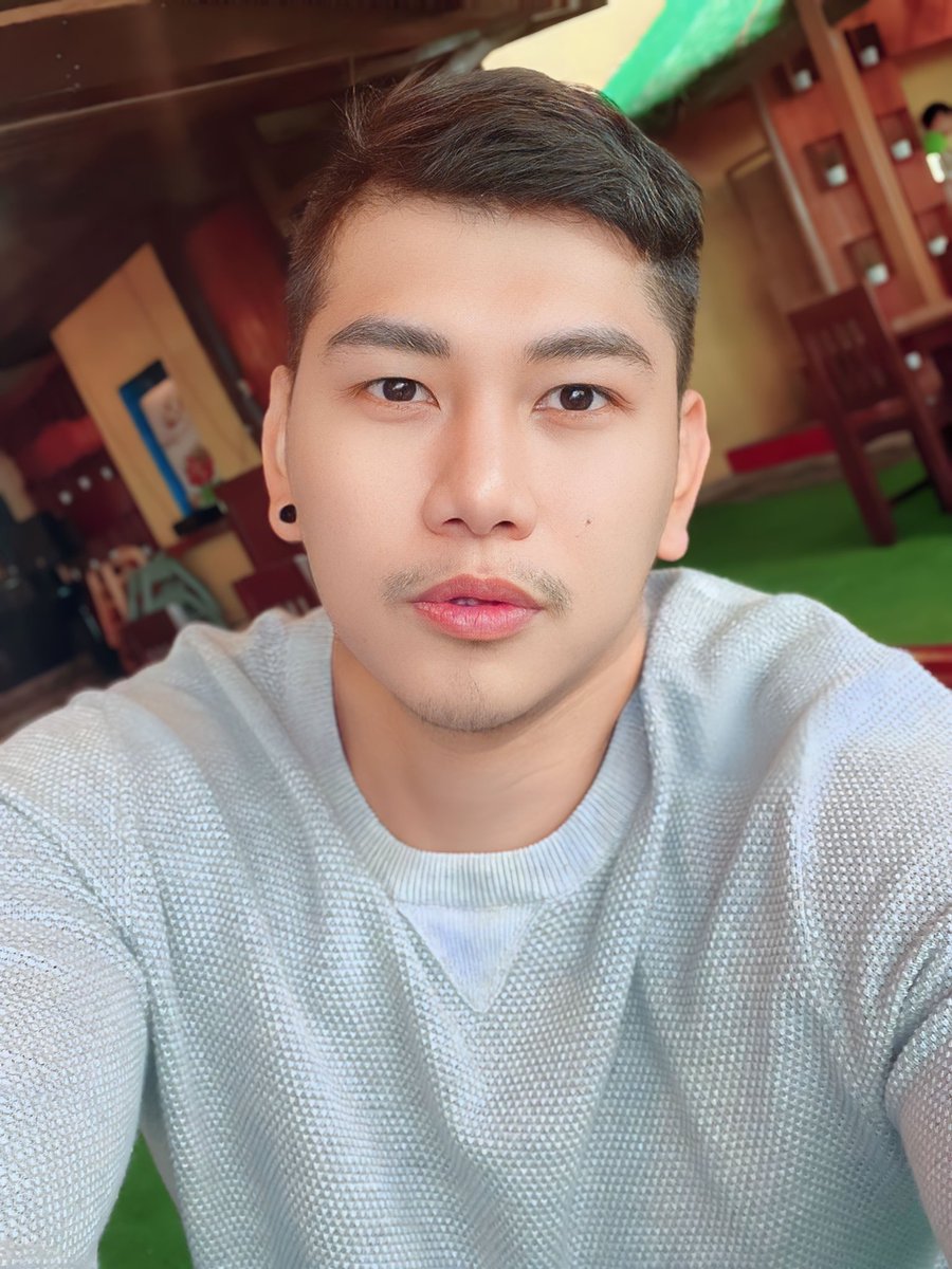 Renzmichael18's tweet photo. Happy Saturday🤩 https://t.co/beUpqa0c2h