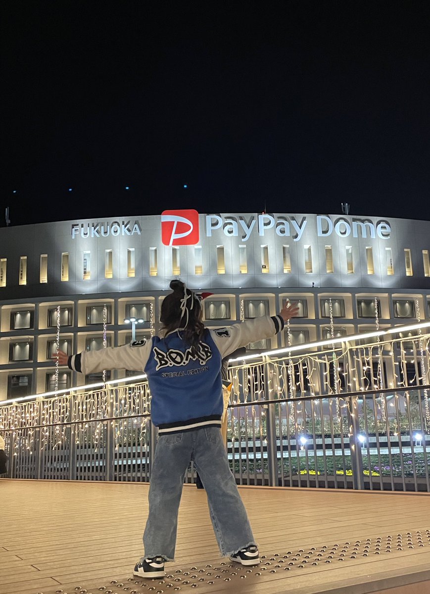 maururan's tweet photo. 2024/01/06
TREASURE REBOOT Tour in Japan Fukuoka PayPay Dome 🩵 

ジョンウがまうるに気づいてくれて、😳🫶🏻してくれました😭♥️
ありがとうジョンウ〜😭🐺♥️

#트레저　#TREASURE #JEONGWOO #박정우 https://t.co/6E7hFpg9bx