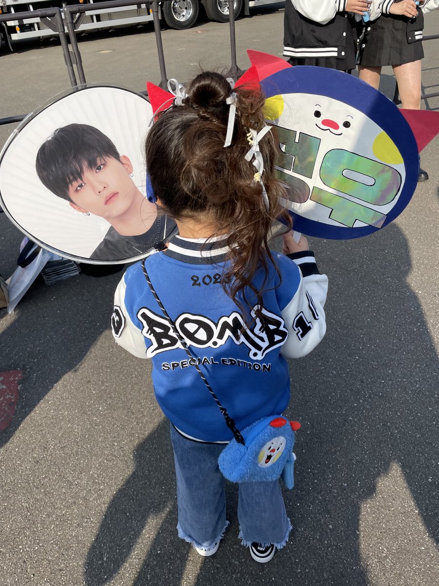 maururan's tweet photo. 2024/01/06
TREASURE REBOOT Tour in Japan Fukuoka PayPay Dome 🩵 

ジョンウがまうるに気づいてくれて、😳🫶🏻してくれました😭♥️
ありがとうジョンウ〜😭🐺♥️

#트레저　#TREASURE #JEONGWOO #박정우 https://t.co/6E7hFpg9bx