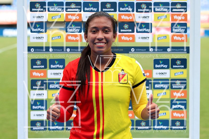 womentransfer's tweet photo. ( UPDATE ) 🚨 Ana Mile for the moment would not yet agree to go to Europe. It is confirmed that she accepted Millonarios' offer and they are in the documentation process. (85%) to become a good Millonarios FC  player https://t.co/7dRcj926Sd