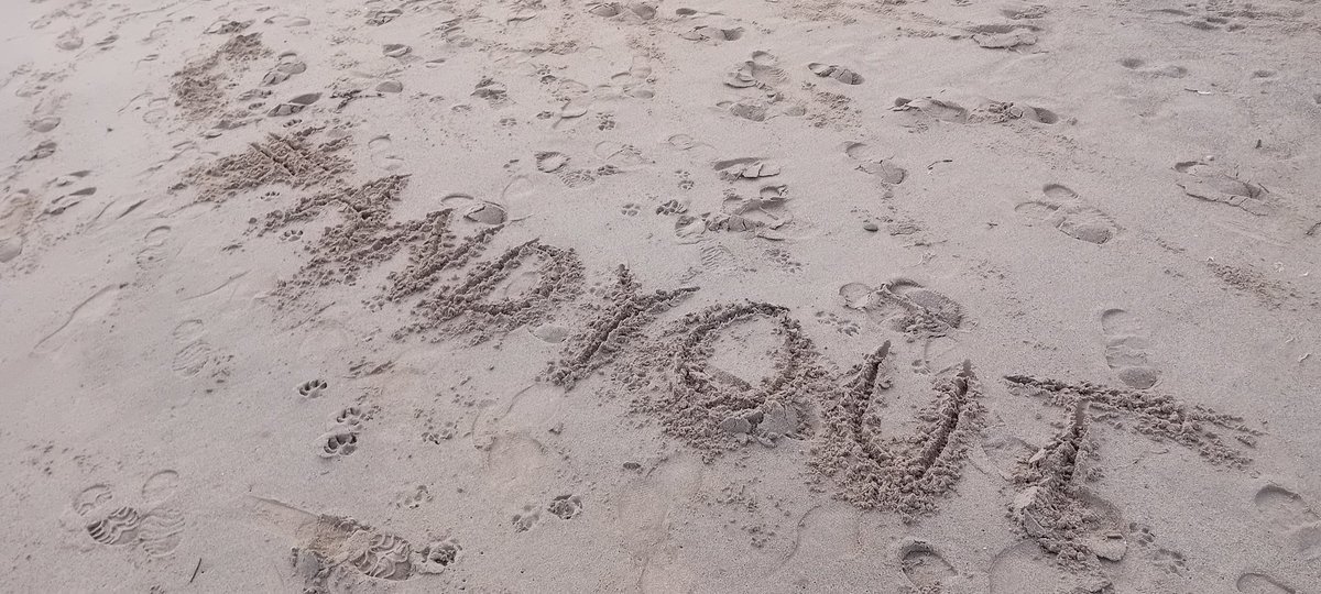 andrewBEVO76's tweet photo. Look what I found #AndyOut @andyout2013 https://t.co/NvyhRz05Og